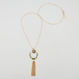 Collier long pendentif rond ajoure, perles et pompon chaines