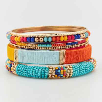 Lot de 5 bracelets rigides avec fils et perles